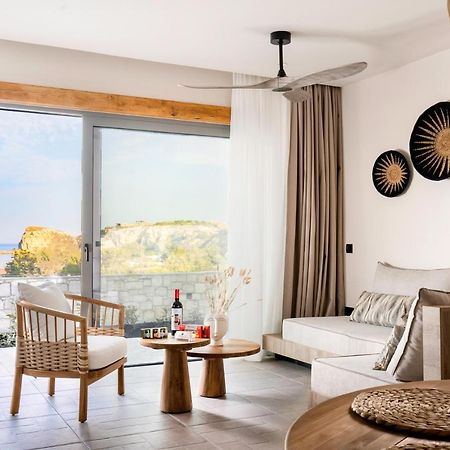 Lithos Luxury Villa Archangelos  Exteriör bild