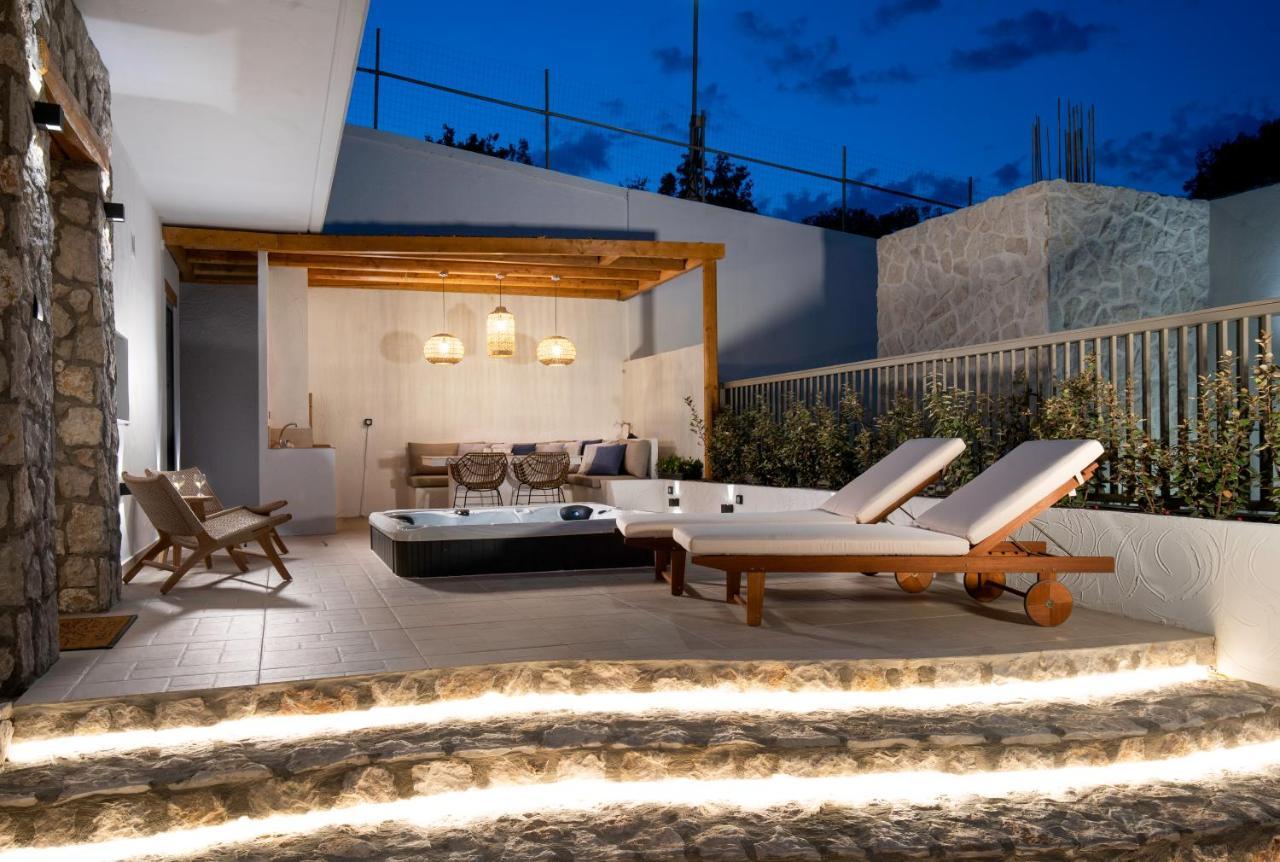 Lithos Luxury Villa Archangelos  Exteriör bild