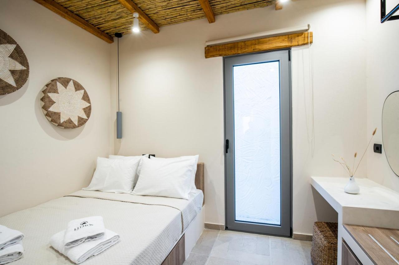 Lithos Luxury Villa Archangelos  Exteriör bild