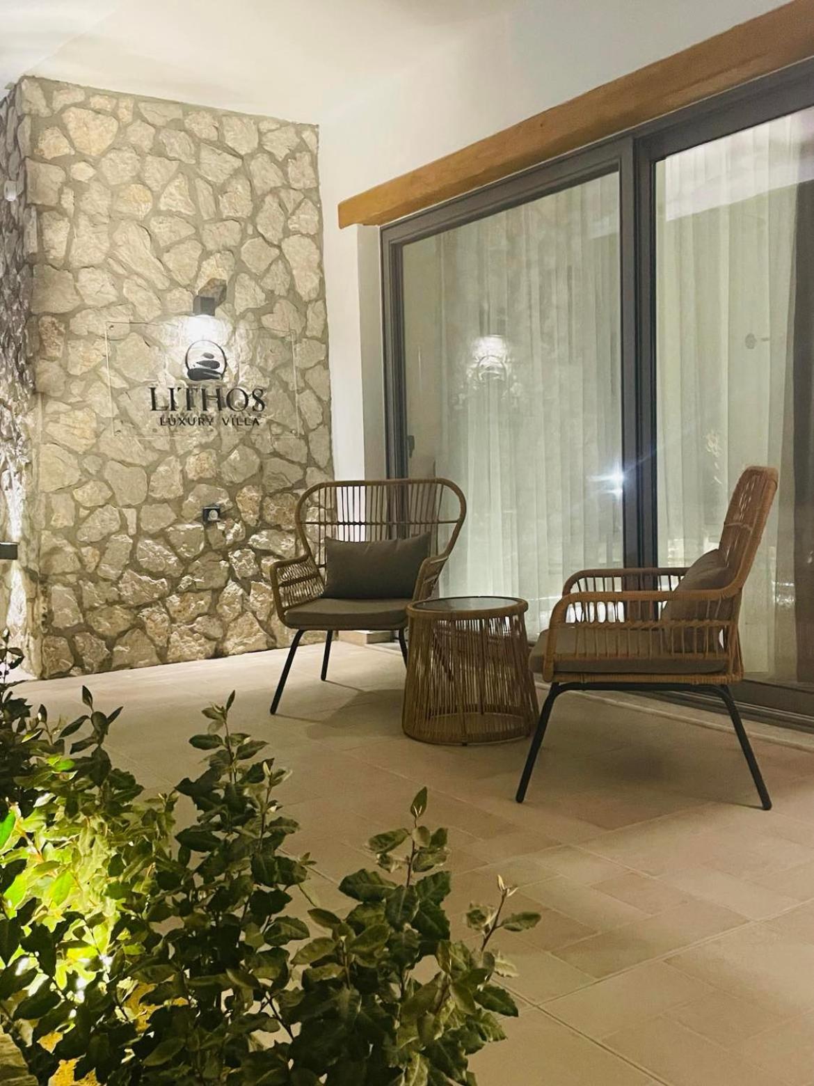 Lithos Luxury Villa Archangelos  Exteriör bild